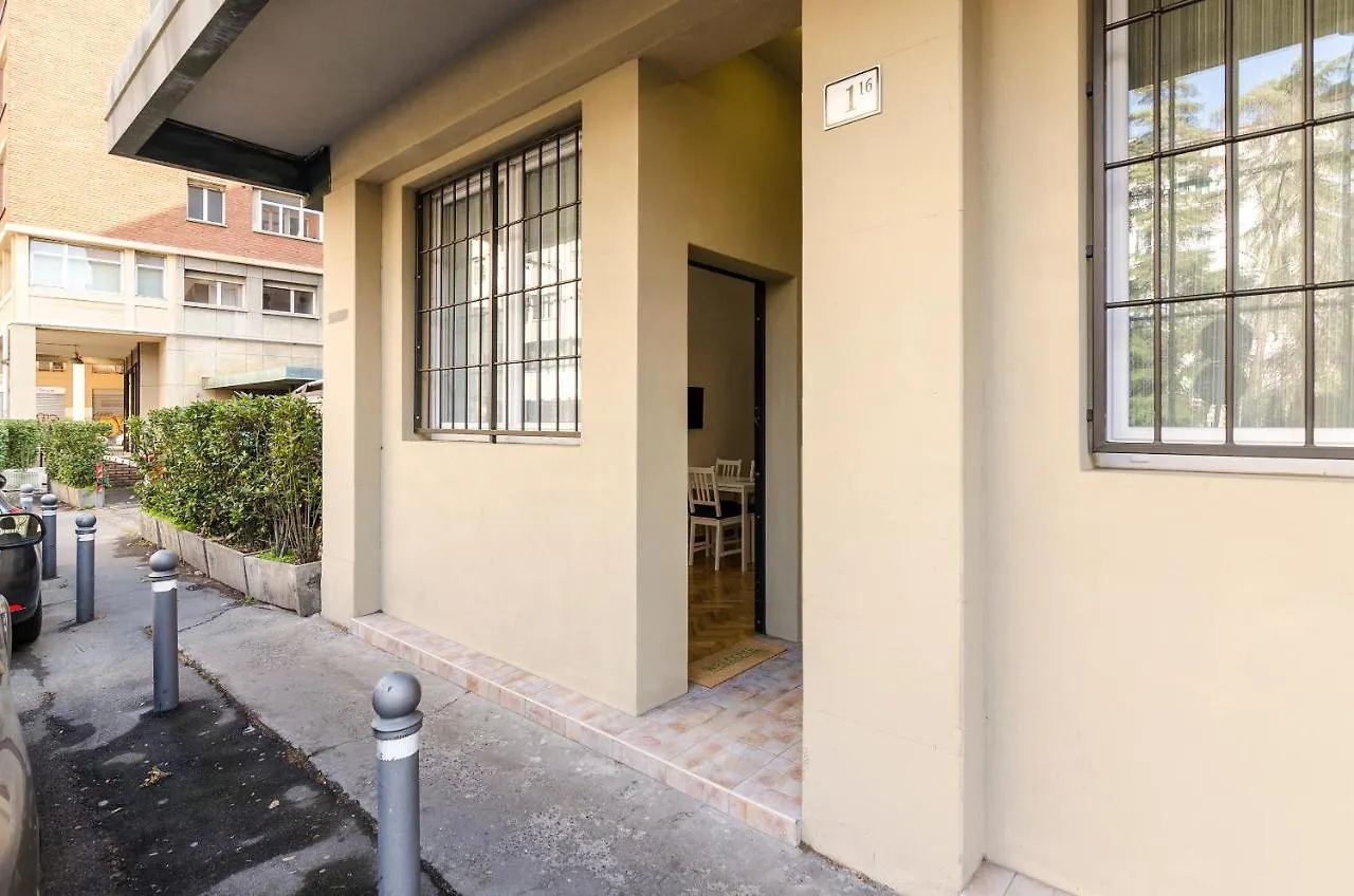 Finelli Apartment Bolonia